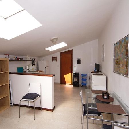 Il Covo sul porto Appartamento Milazzo Esterno foto